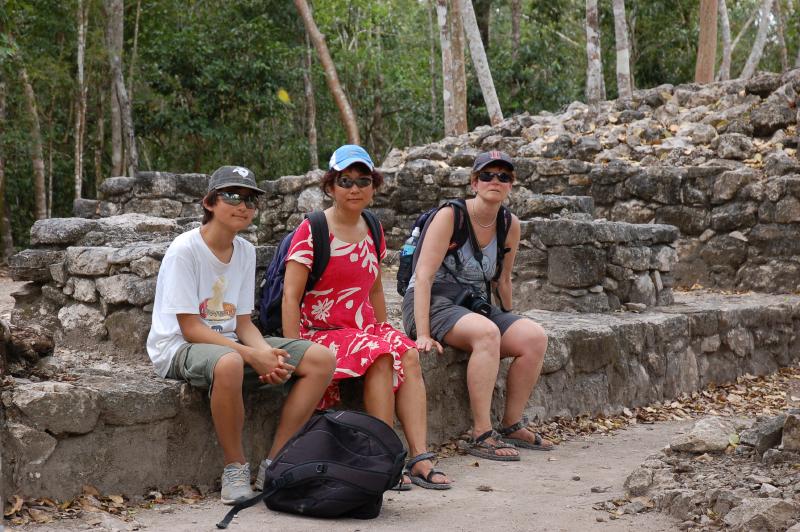 Coba: Marc, Mona & Tia rest